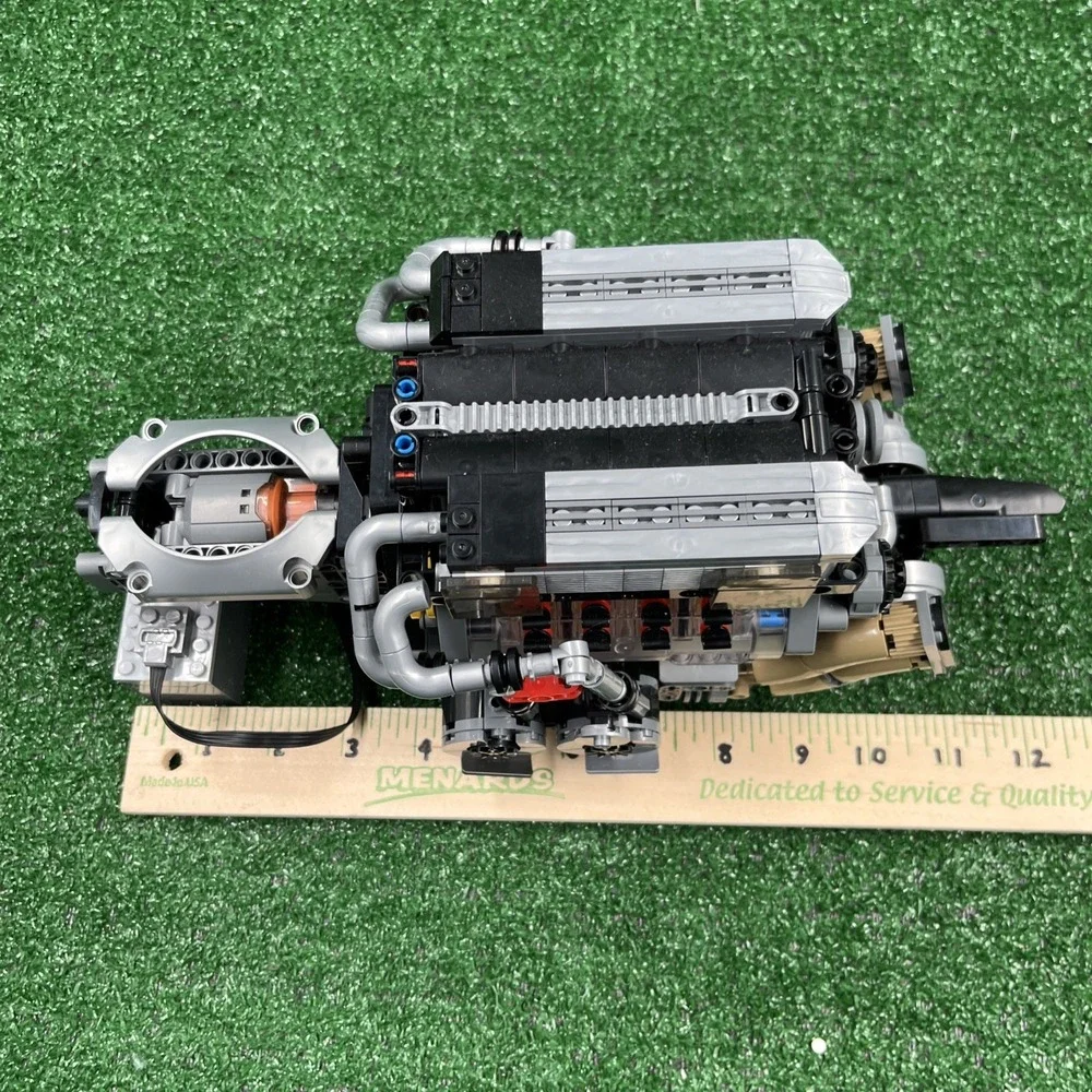 Mould King 10131 W16 Engine Motor Double V8 Cylinder Building Block Toy Set
